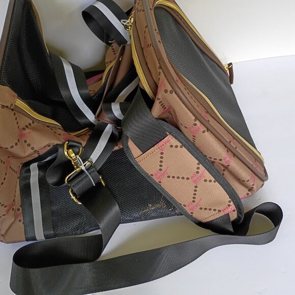 BETSEY JOHNSON PETCARRIER BROWN CHECKERDOGS UP TO 16 LBS TSA APPROVED NEW NWT - Picture 2 of 7